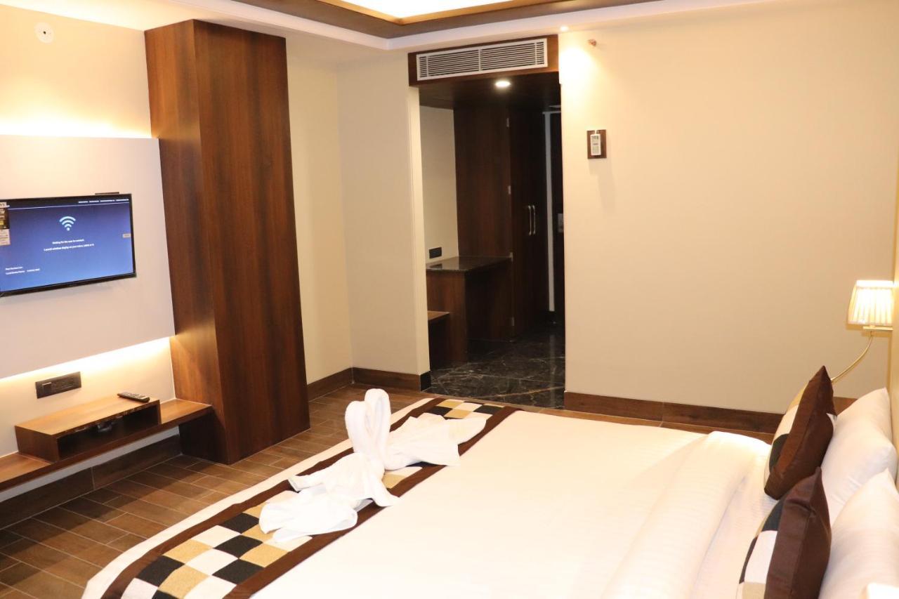 Hotel Grand Geeta 贝阿瓦尔 外观 照片