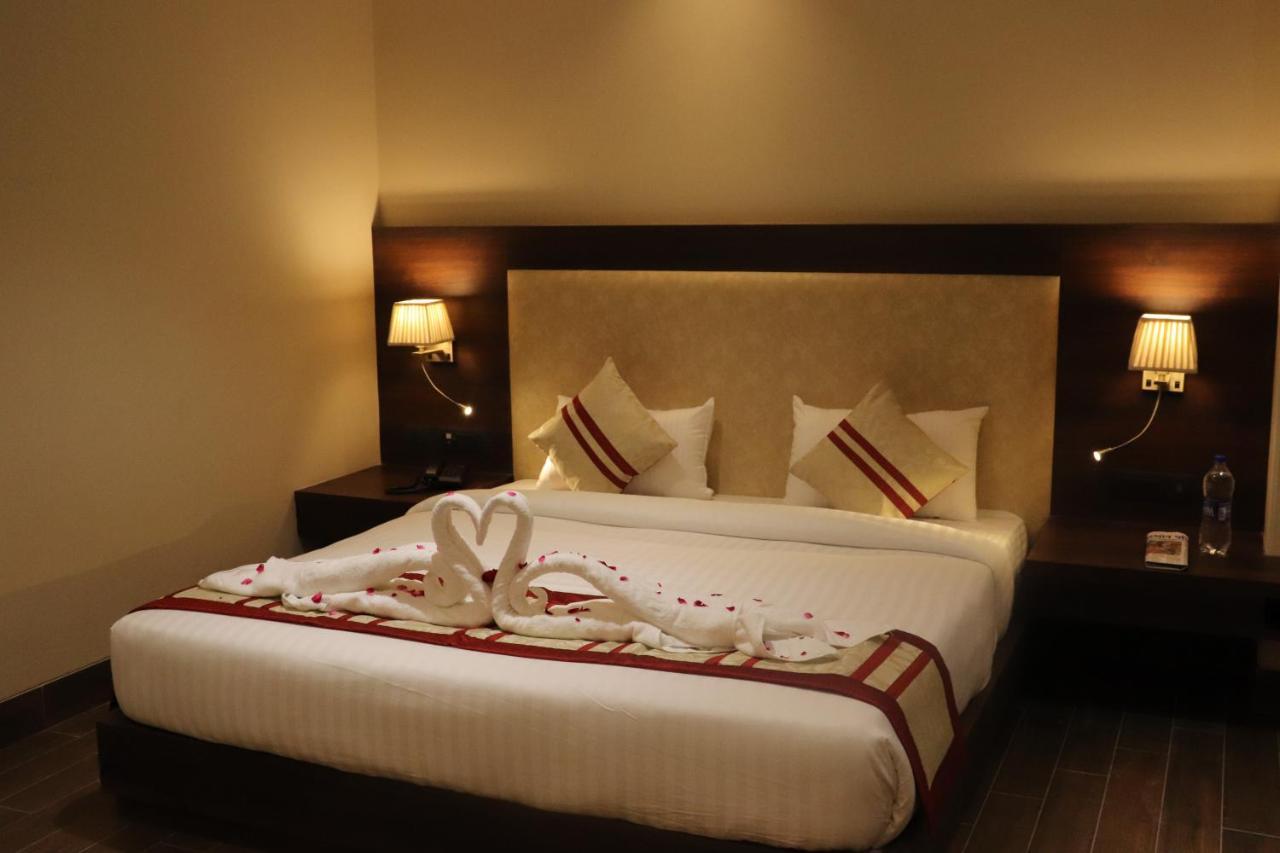 Hotel Grand Geeta 贝阿瓦尔 外观 照片