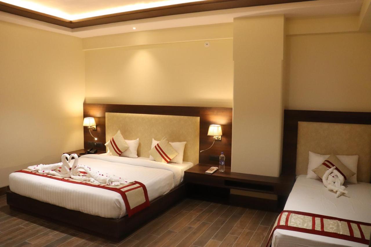 Hotel Grand Geeta 贝阿瓦尔 外观 照片